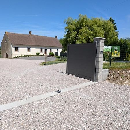 فيلا La Ferme Des Pierrettes Menneville المظهر الخارجي الصورة